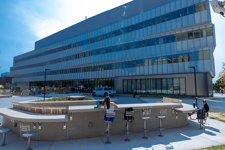 Exterior of the new chemistry building on UWM campus